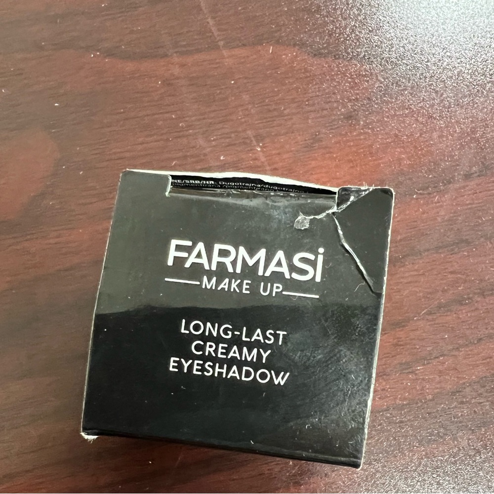 Farmasi Rose Cream Eyeshadow - Picture 2 of 5